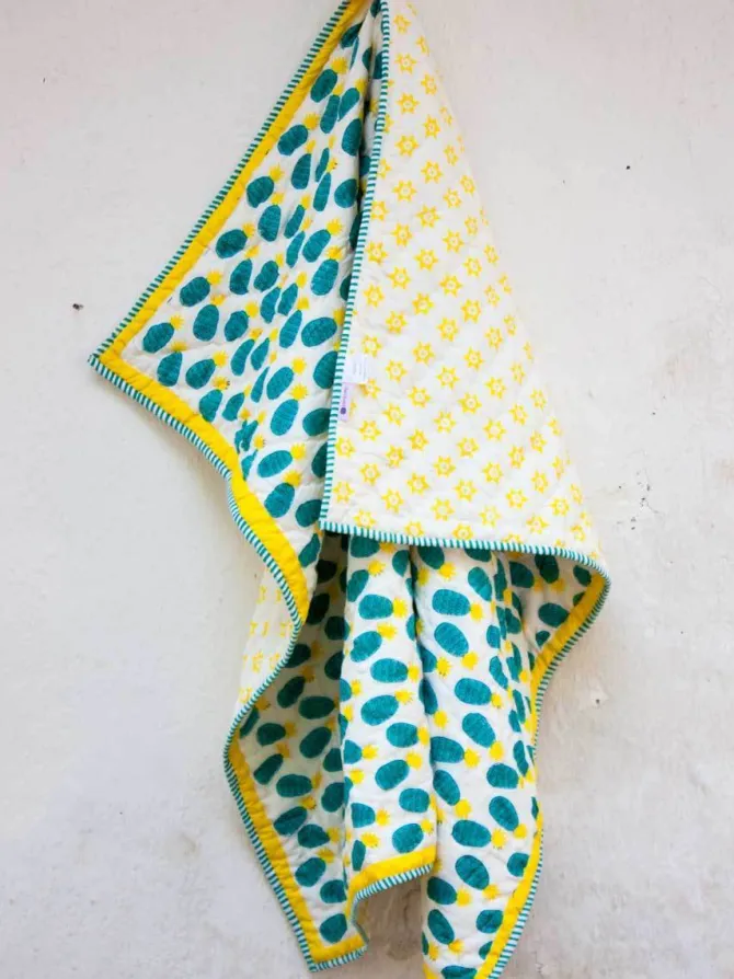 Firozi Ananas Organic Cotton Quilt for Infants