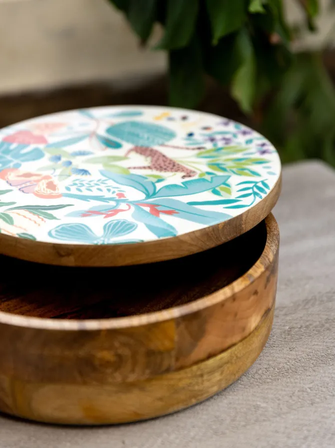 Madagascar Solid Wood Bowl With Lid