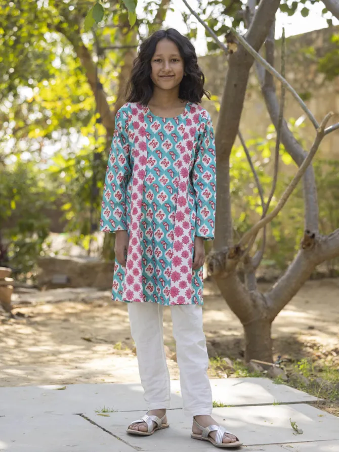 Mahira Organic Cotton Kurta Set of 2