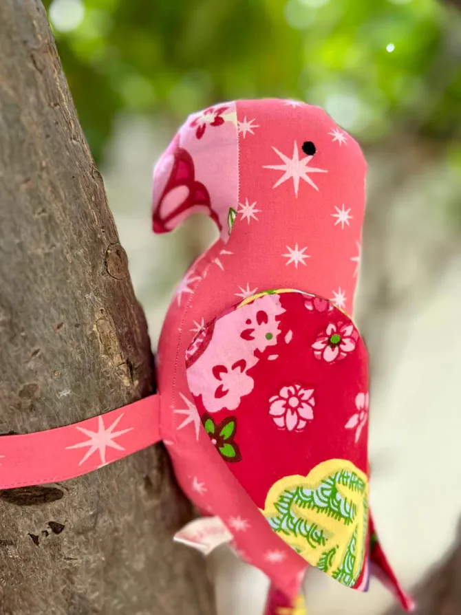 Pihu Mithhu Curtain Tie Back/Plush Toy