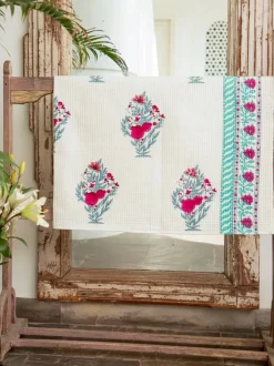 Pinar Block Printed Waffle Bath Towel