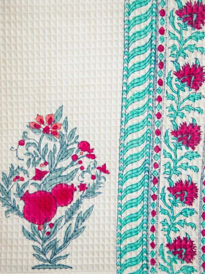 Pinar Block Printed Waffle Bath Towel