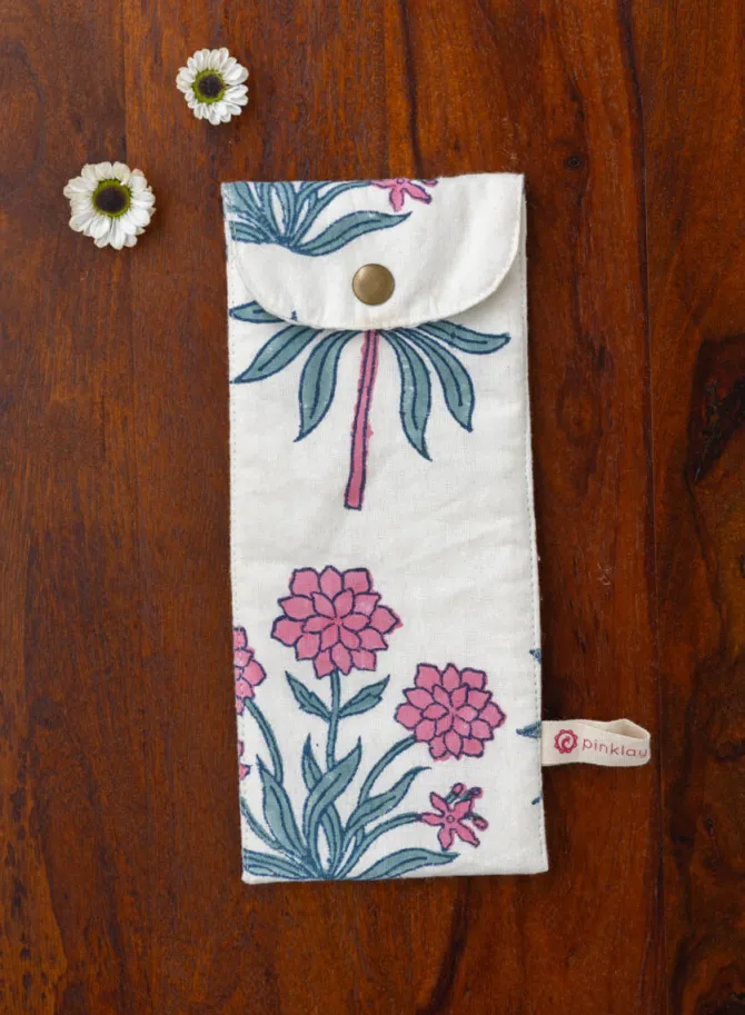 Pink Garden Cotton Toothbrush/ Straw Holder
