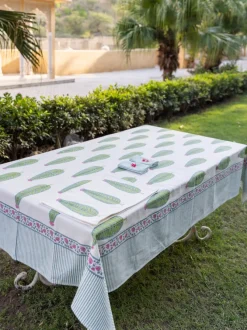 Poshte Cotton Table Cover