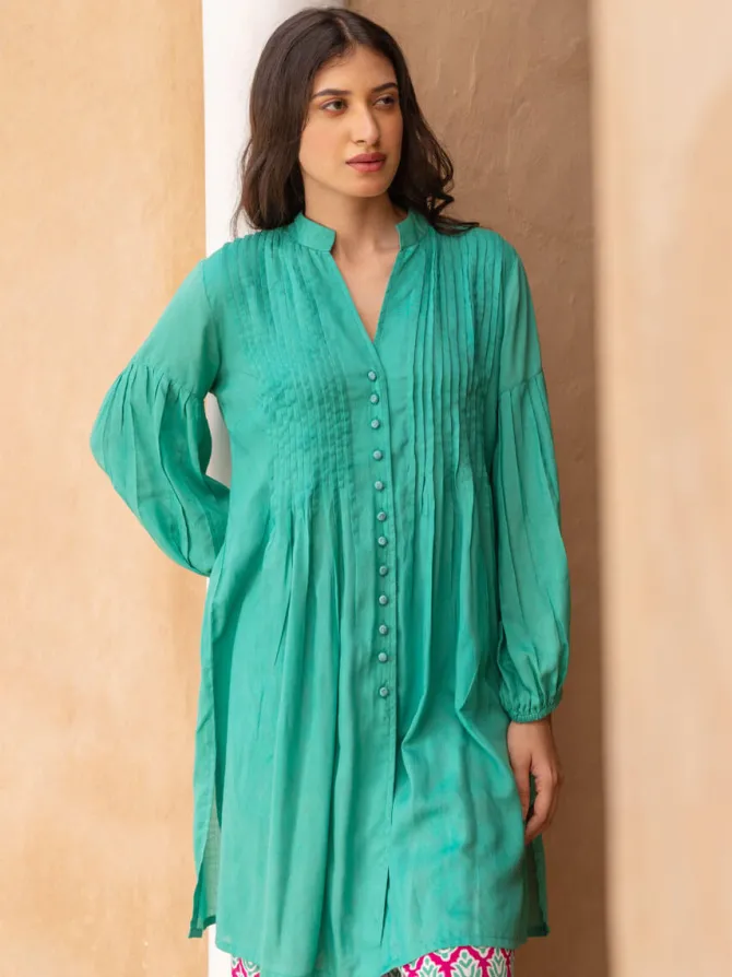 Saanvi Pintuck Shirt Kurta