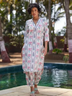 Set of 2 - Capri Kurta and Lantern Pants