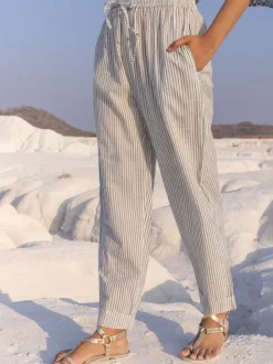Set of 2 - Kesha Grey Cotton Kurta and Pants