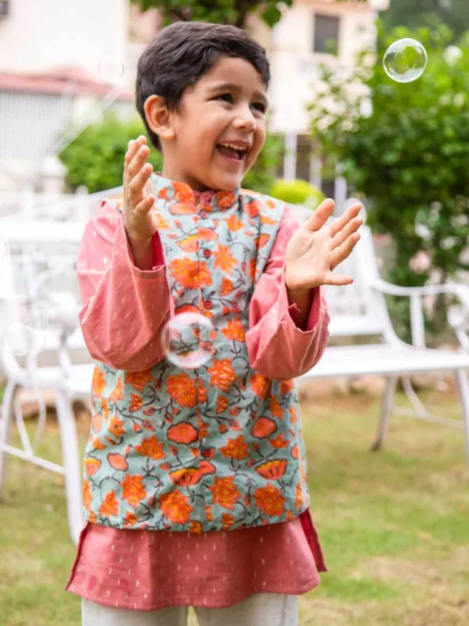 Set of 3 - Nihaar Block Printed Kurta With Jacket