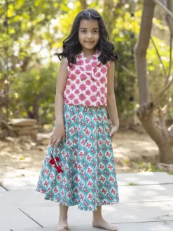 Set of 2 - Pia Organic Cotton Waist coat and Skirt