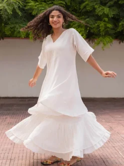 Set of 2 - White Embroidered Kurta and Skirt