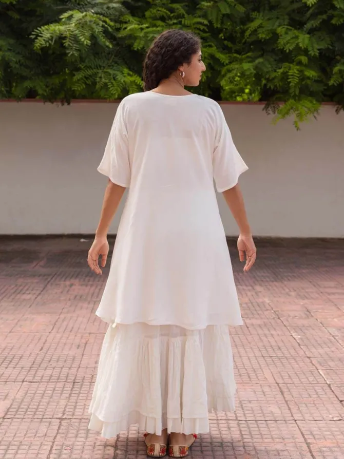 Set of 2 - White Embroidered Kurta and Skirt