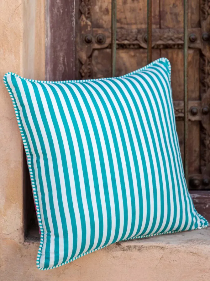 Sunheri Chidiya Cotton Cushion Cover - 16 Inch