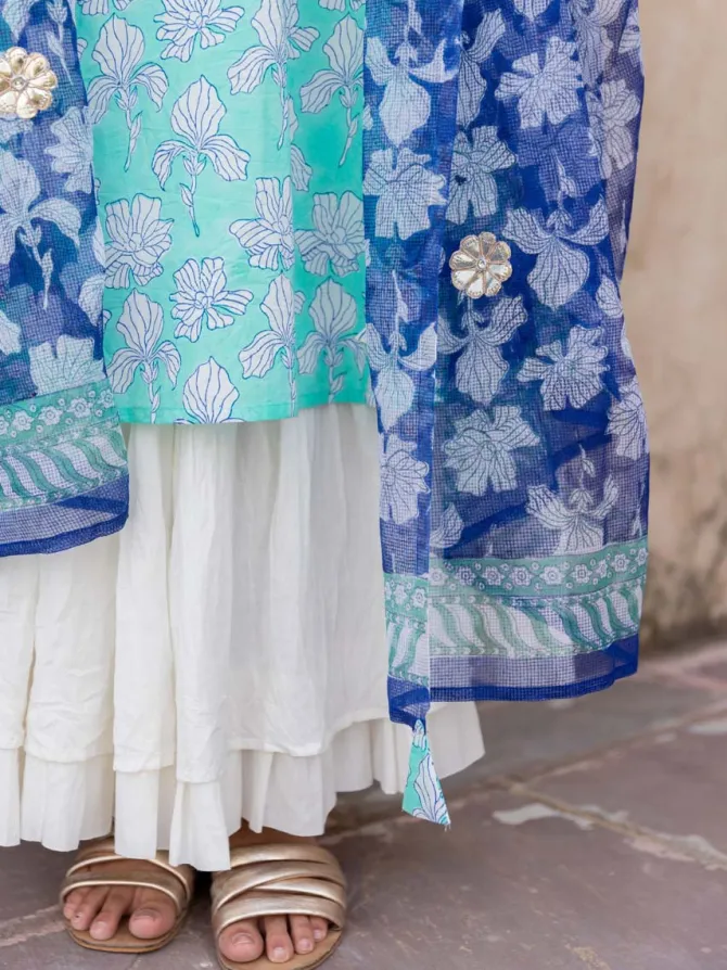 White Crinkled Skirt