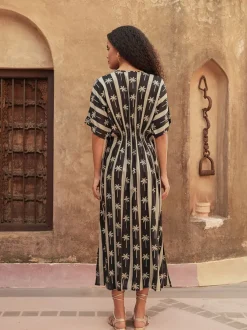 Zohra Fit & Flare Maxi Dress